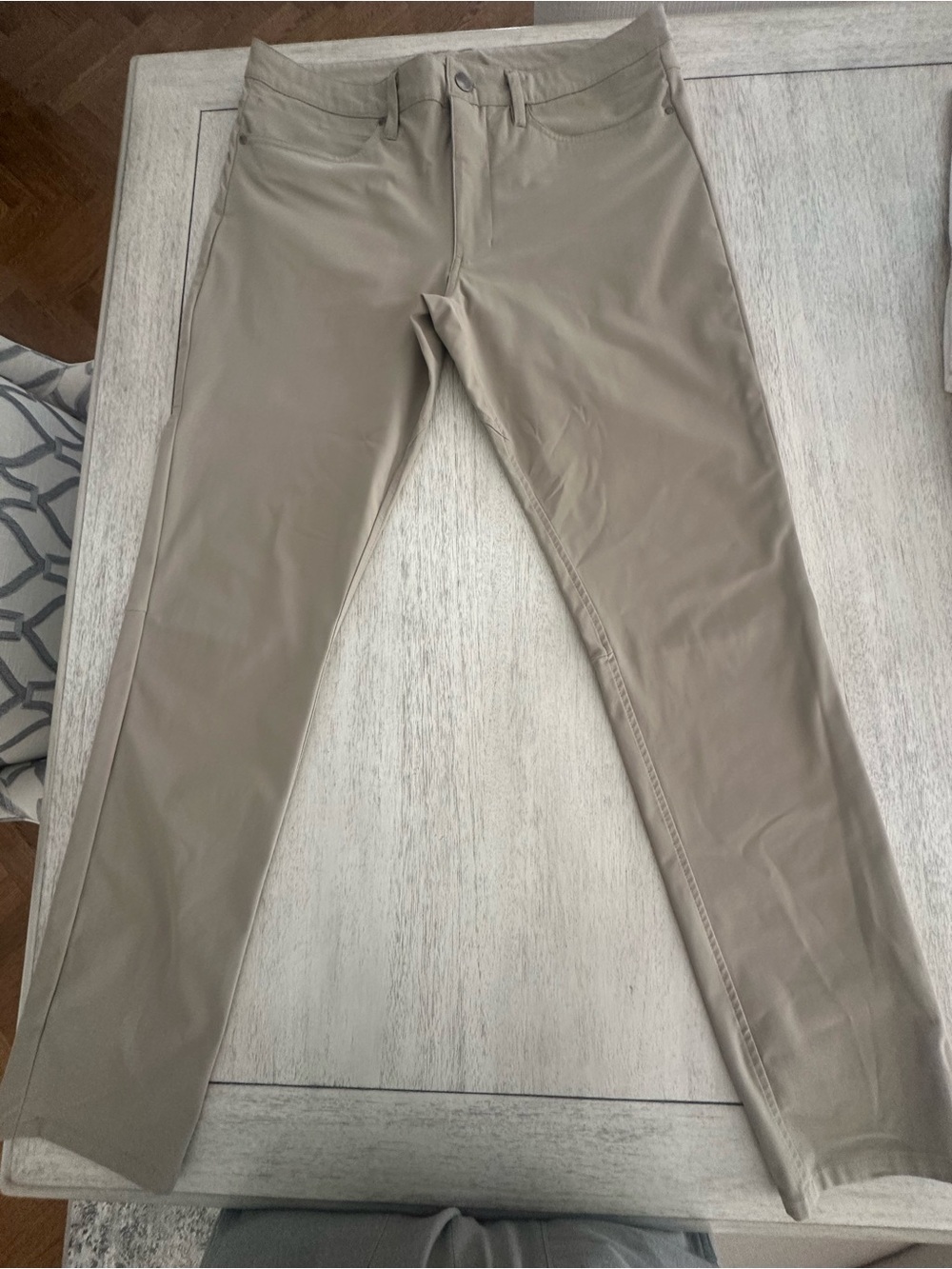 Cut’s Men's Stretch Golf and Casual Wear Pants.